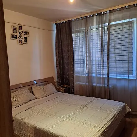 Apartament 3 Ionut Lägenhet *